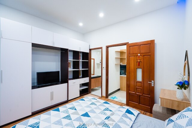 マンゴー ホーム & アパートメント