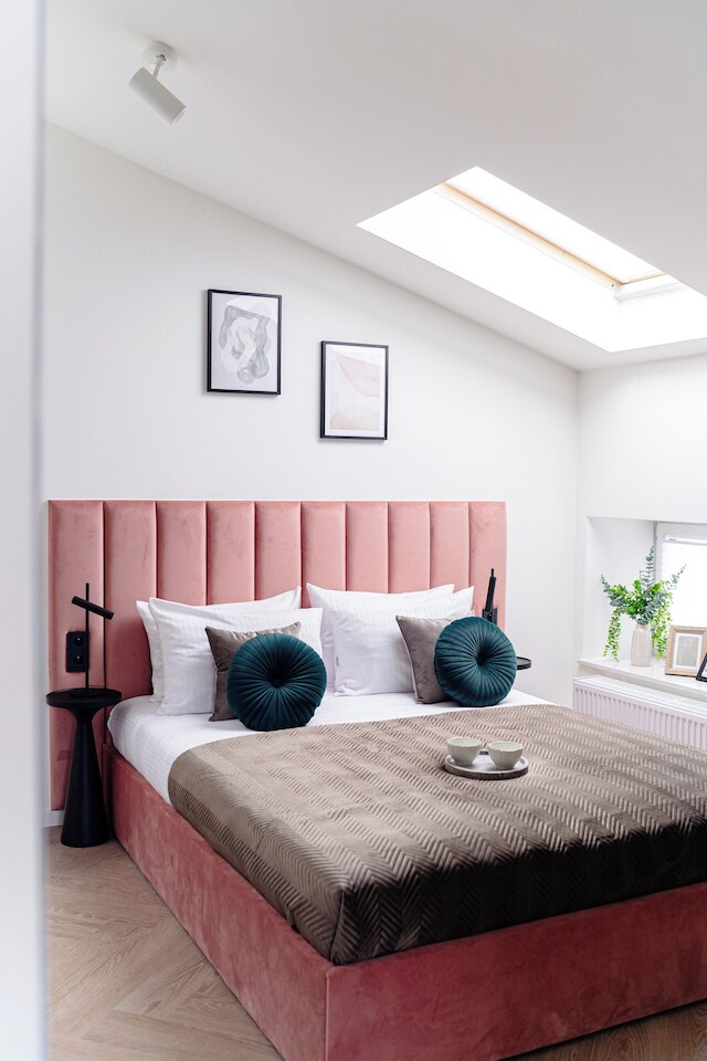 ミオドヴァ20 - ロフトアフェア