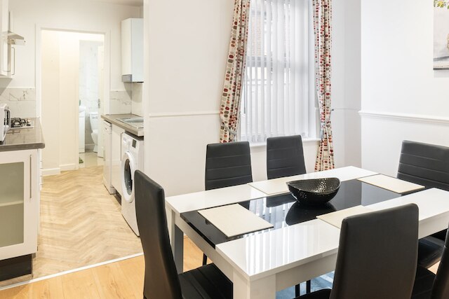 ホスト ステイ バードセイ ロード