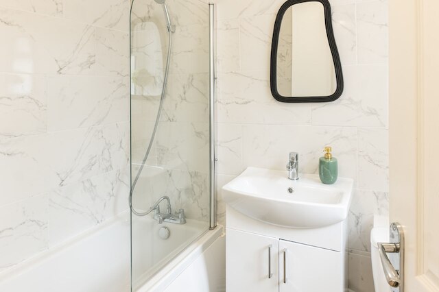 ホスト ステイ バードセイ ロード