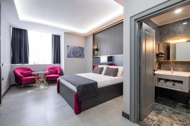 216 プレスティージ ホテル