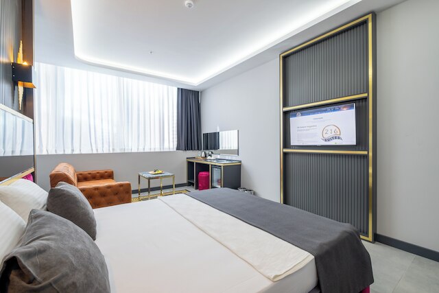 216 プレスティージ ホテル