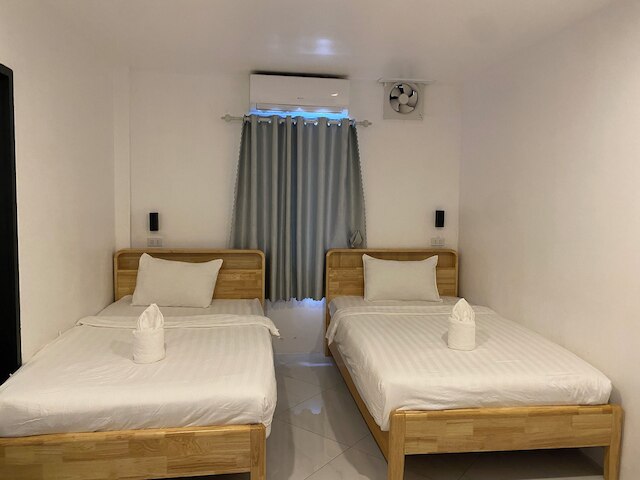 ダウンタウン ホテル