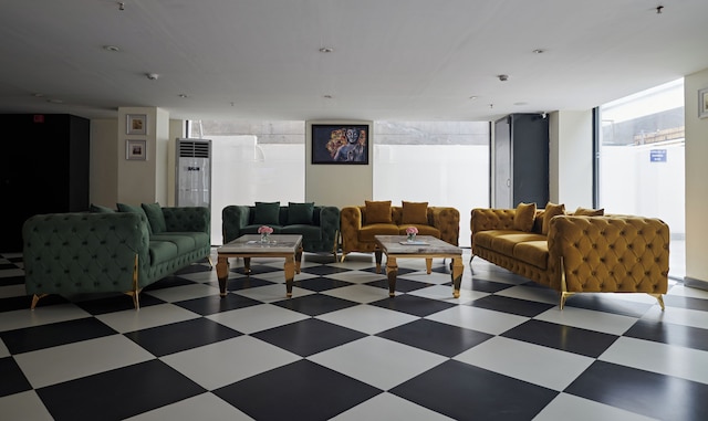 デベンチャー サロヴァー ポルティコ パテル ナガル