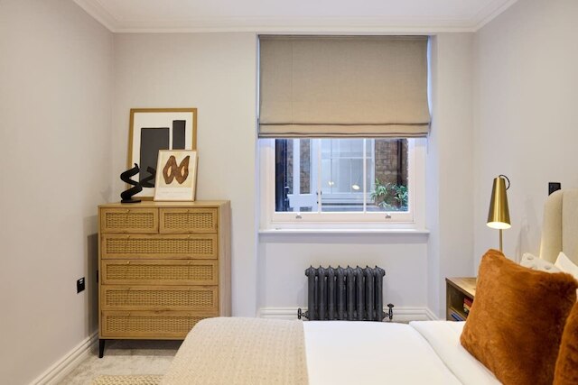 ザ ベイズウォーター リトリート - アドラブル 3ベッドルーム フラット ウィズ バルコニー