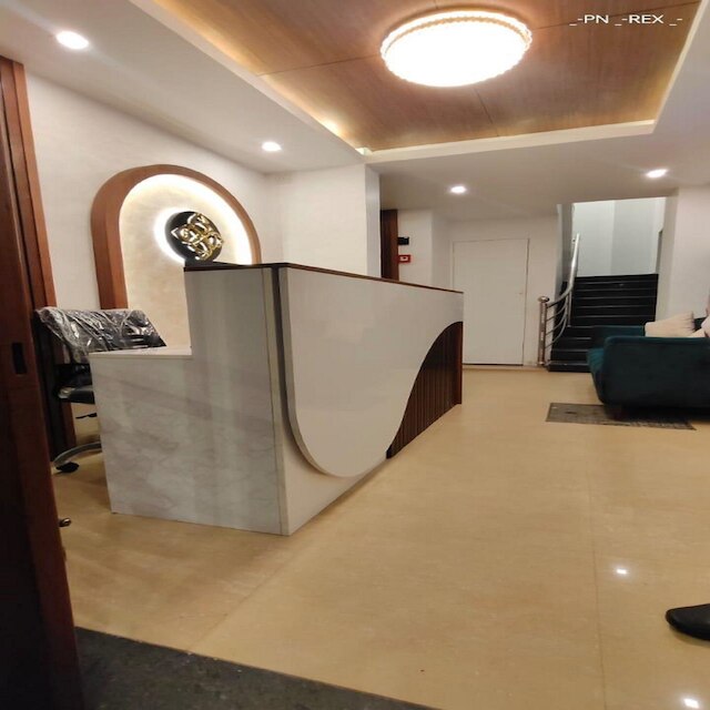 ロイヤル ラックス ビジネス クラス ホテル