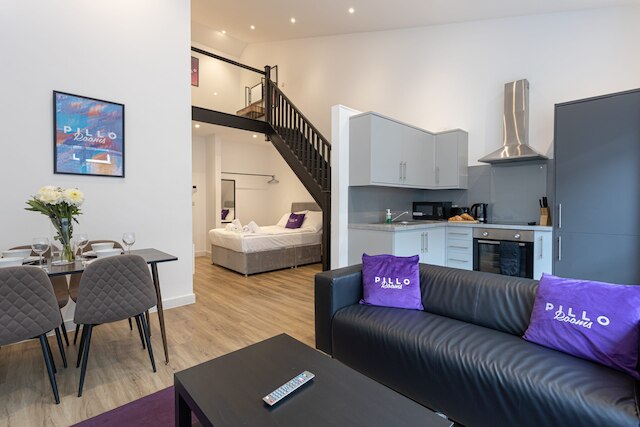 モダン スペーシャス デュプレックス イン ザ ハート オブ マンチェスター