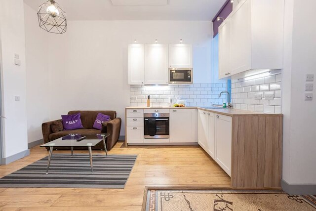 ユニーク 1 ベッドルーム アパートメント バイ ピロー ルームズ