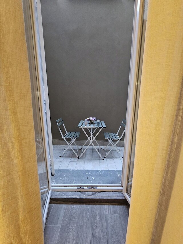 ナポリ ザ シャルム