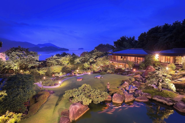 庭園の宿　石亭