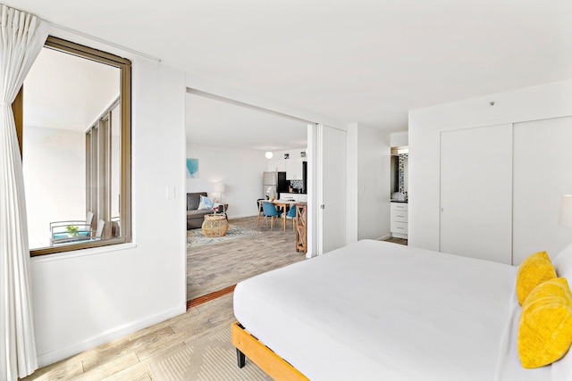 ハイ フロア オーシャン ビュー コンド (キング ベッド アンド パーキング)