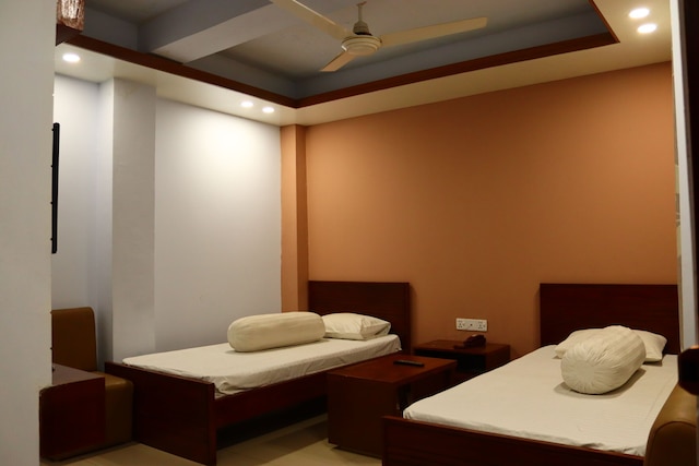 ホテル マリーナ インターナショナル Ltd