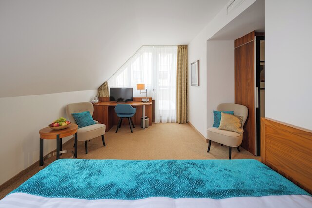 ホテル シルネジ