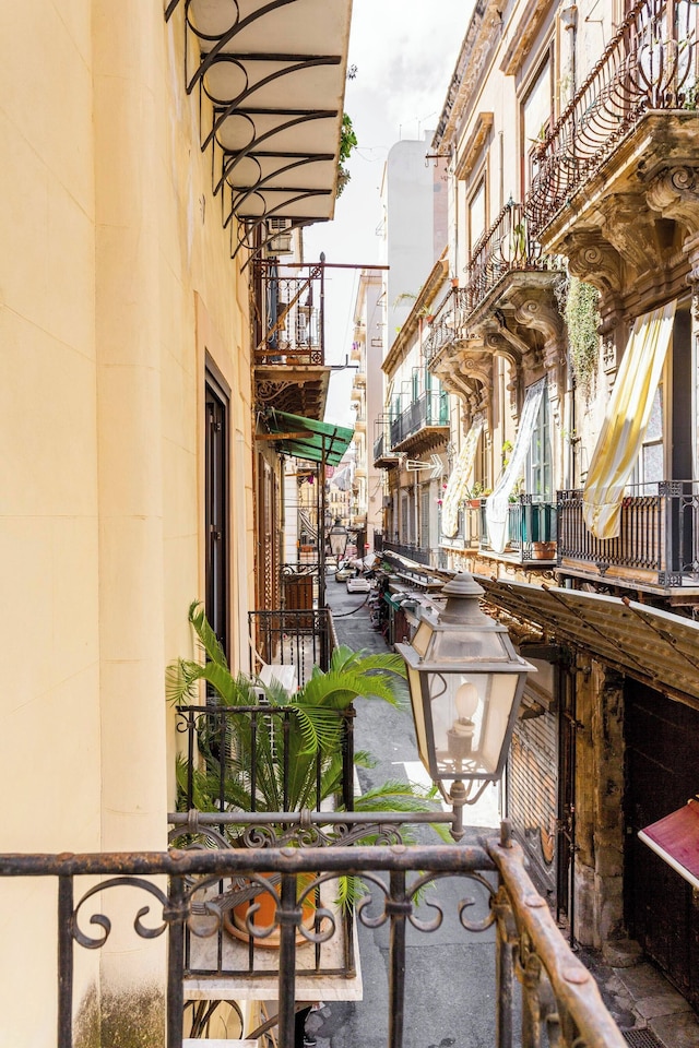 ラ カーサ スル メルカート アンティコ