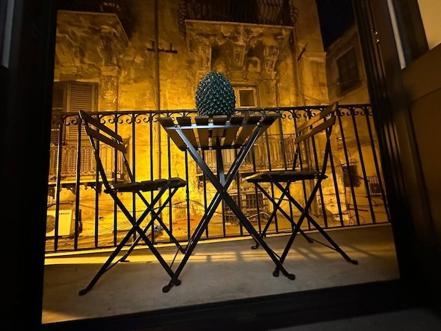 ラ カーサ スル メルカート アンティコ