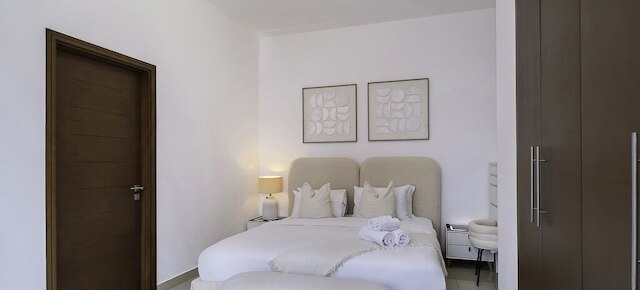 ラックス ザ ウェスト ワーフ カナル ビュー スイート