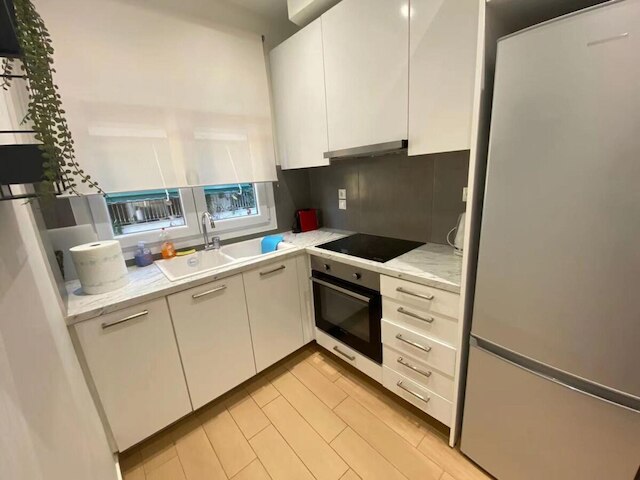 ユートピア アパートメント - At019