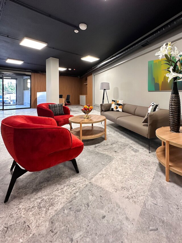 フレズヤ - エクスクルーシブリー ウーマン