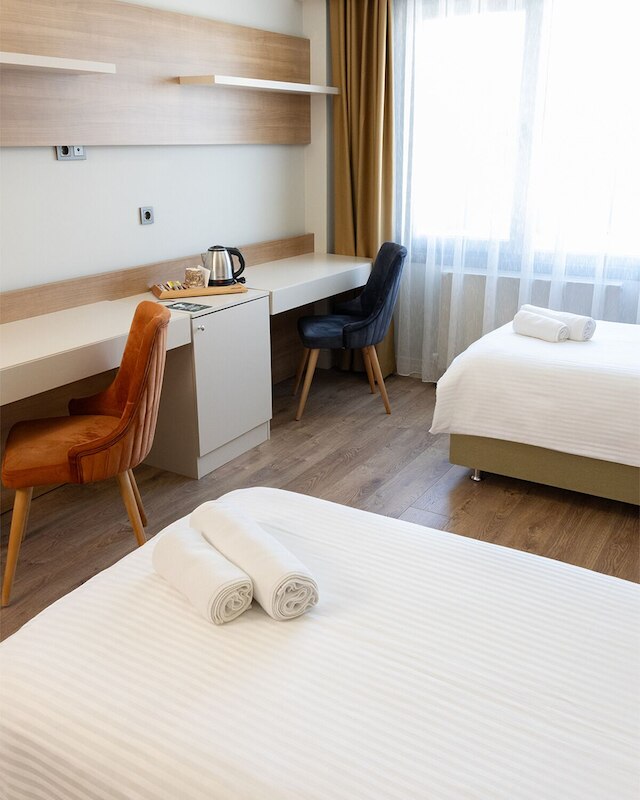 フレズヤ - エクスクルーシブリー ウーマン