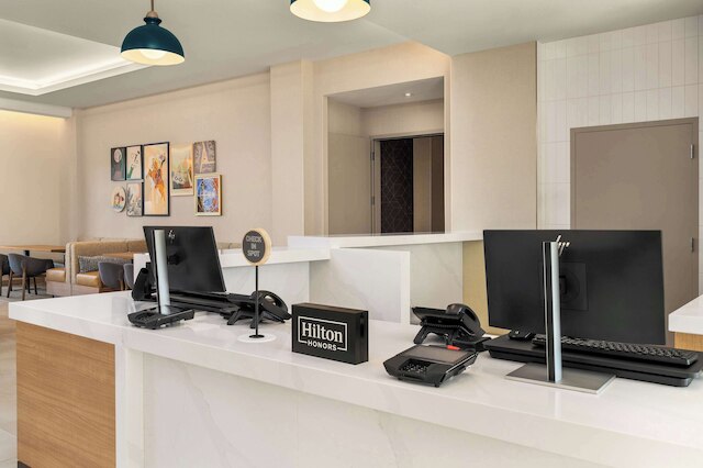 ホームウッド スイーツ バイ ヒルトン ノース ラスベガス スピードウェイ