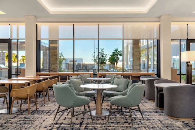 ホームウッド スイーツ バイ ヒルトン ノース ラスベガス スピードウェイ