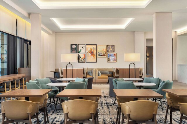 ホームウッド スイーツ バイ ヒルトン ノース ラスベガス スピードウェイ