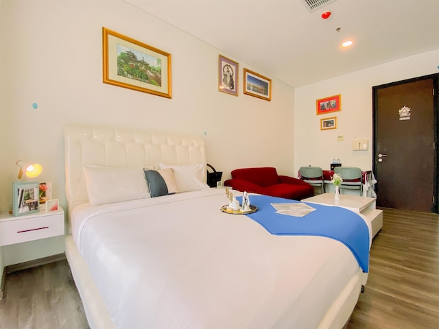 グッド アンド シンプリー 1ベッドルーム アット スディルマン スイーツ アパートメント