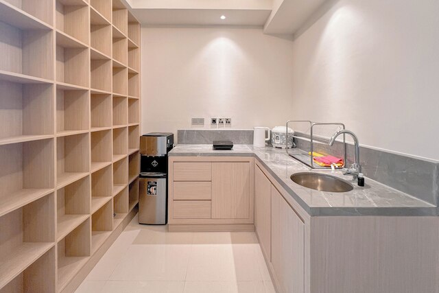 シンプル アンド リラクシング スタジオ アット スーパーモール マンション ベンソン アパートメント