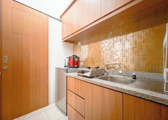 シンプル アンド リラックス スタジオ アット パビリオン ペルマタ アパートメント