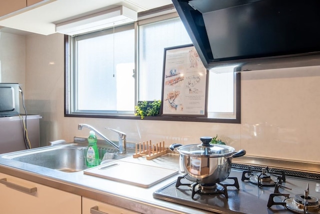 サニーハイツ 301