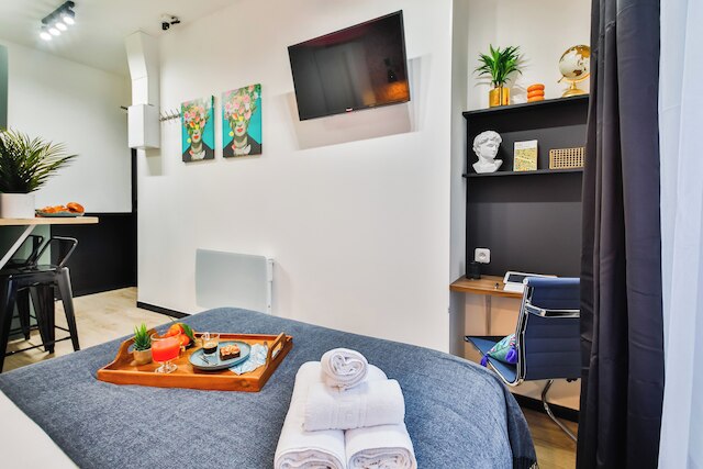 WS オペラ - ラフィット