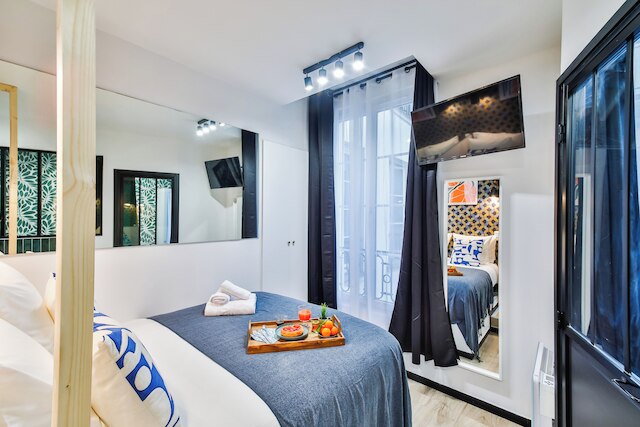 WS オペラ - ラフィット