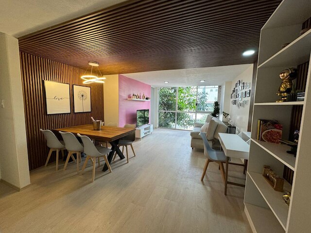 アパートメント ニア レフォルマ アゲル