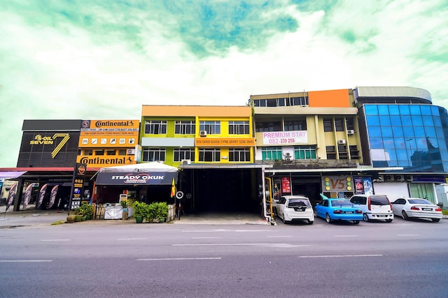 OYO 44017 L & C プレミアム ステイ