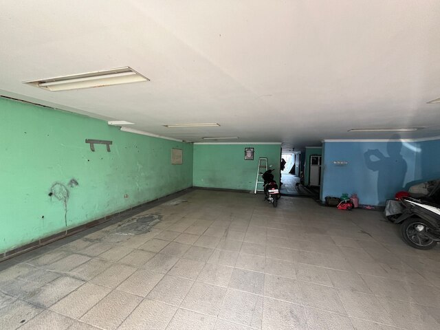 OYO 94141 アル ファティ レジデンス シャリア 1