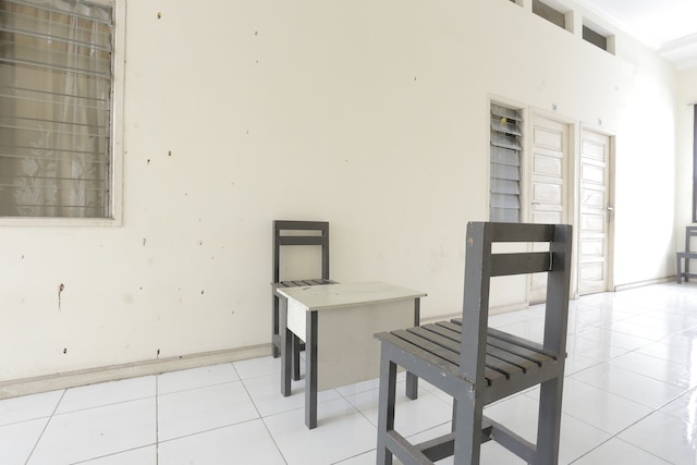 OYO 94141 アル ファティ レジデンス シャリア 1