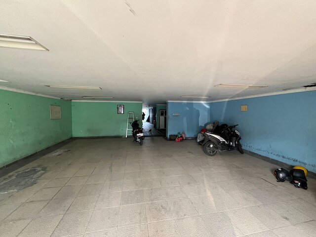 OYO 94141 アル ファティ レジデンス シャリア 1