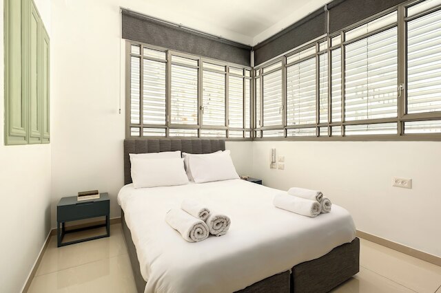 シェンキン エクレクティック ブルー アパート バイ シー アンド レント