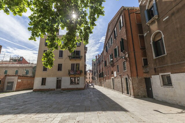 アカデミア オペラ デラックス by ワンダフル イタリー