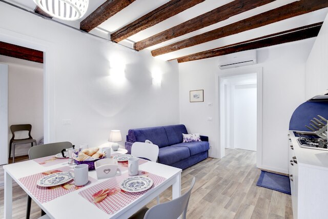 カ ディ コルテ ドナ バイ ワンダフル イタリー