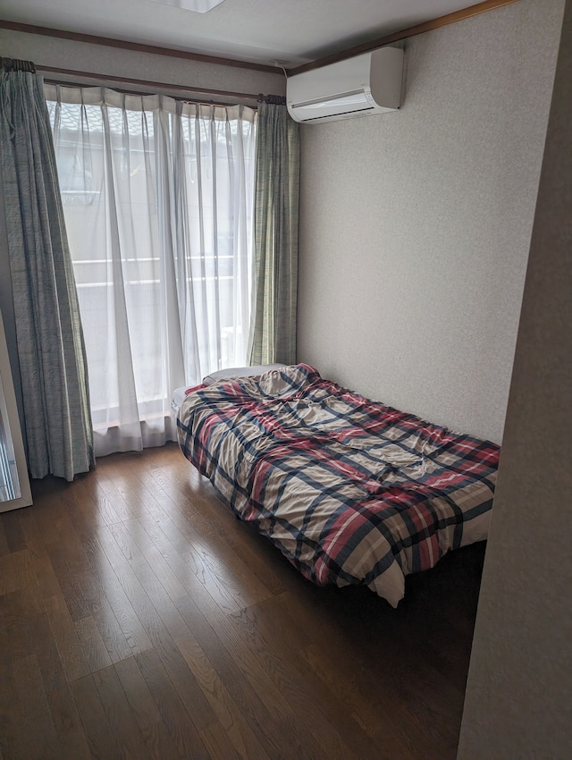 Private rooms in togo beach side house