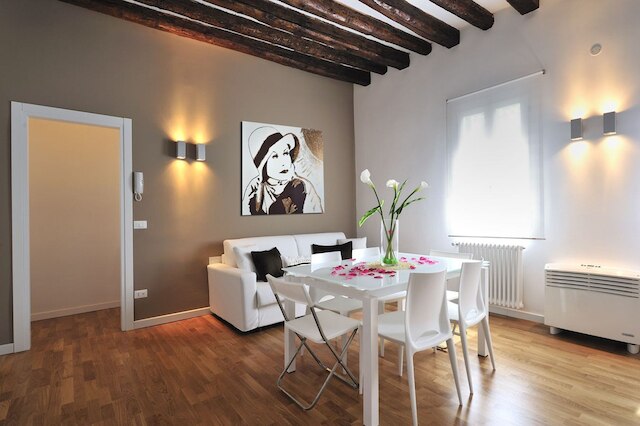 コレオーニ ホリデーズ 2 バイ ワンダフル イタリー