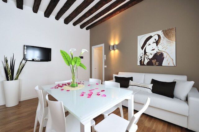 コレオーニ ホリデーズ 2 バイ ワンダフル イタリー