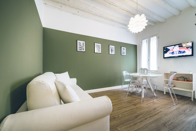 ゴールド アパートメント by ワンダフル イタリー