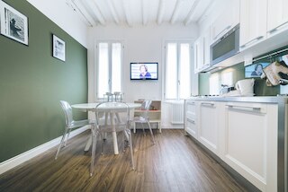 ゴールド アパートメント by ワンダフル イタリー