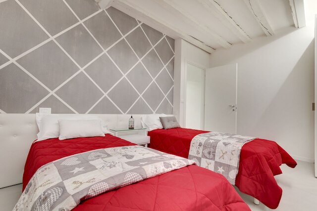 ミモザ ラグジュアリー バイ ワンダフル イタリー