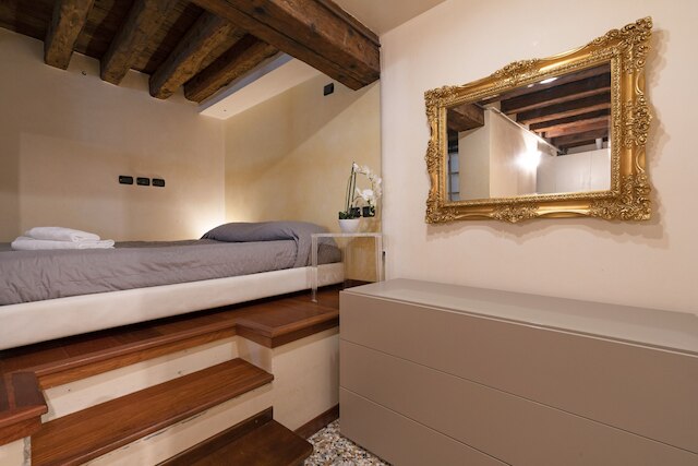 ドージェ パレス 1 - ロクズ