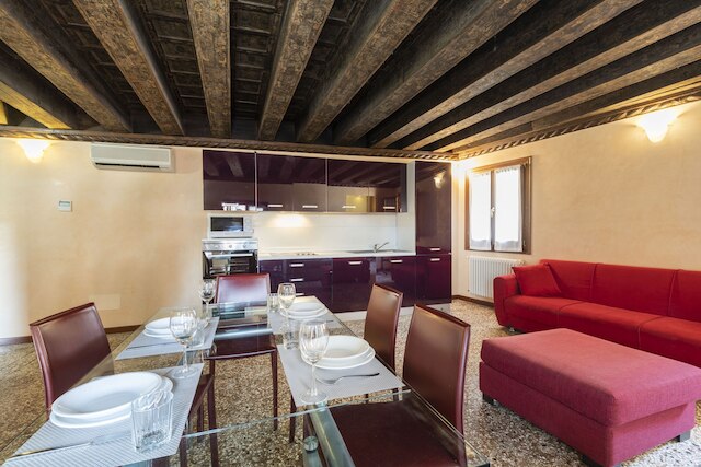 ドージェ パレス 1 - ロクズ