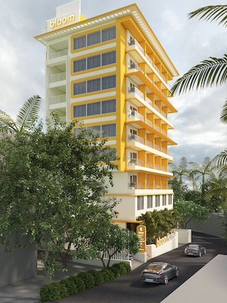 ブルーム ホテル - ドナ パウラ