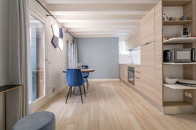 ザ ブルー ライト バイ ワンダフル イタリー